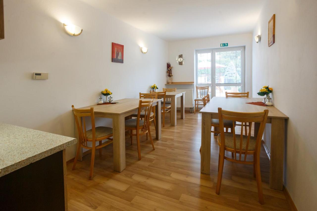 Pension Kraus Литомишль Экстерьер фото